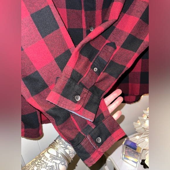 NWOT Tailor Vintage Luxe Performance Flannel Long Sleeve Button Down Shirt 🎄❤️ - Picture 4 of 8